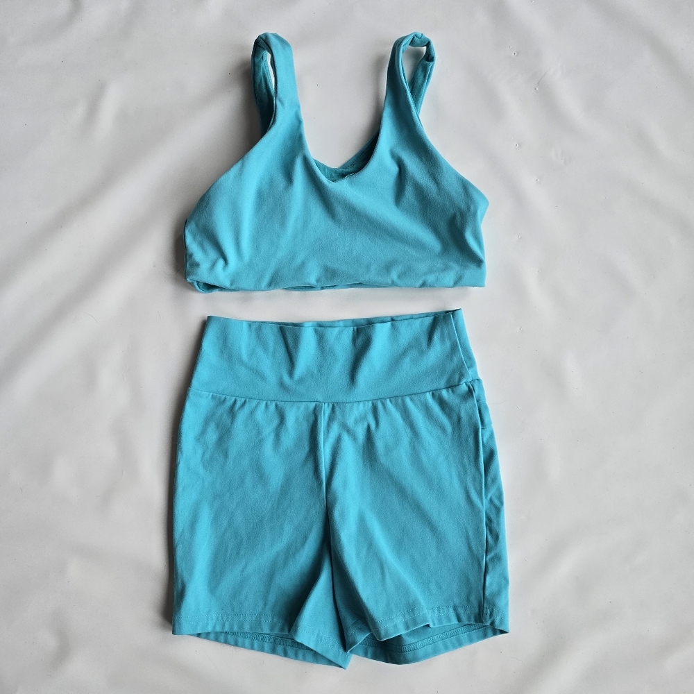 Echt Gym Workout Set Sports Bra & Shorts Blue Womens Yoga Athleisure S